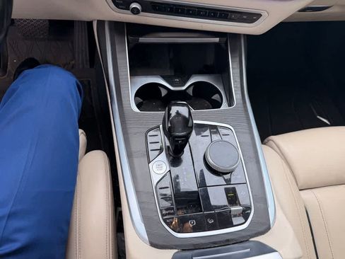 Used 2020 BMW X7 xDrive40i w/ Premium Package AWD/4WD image 15