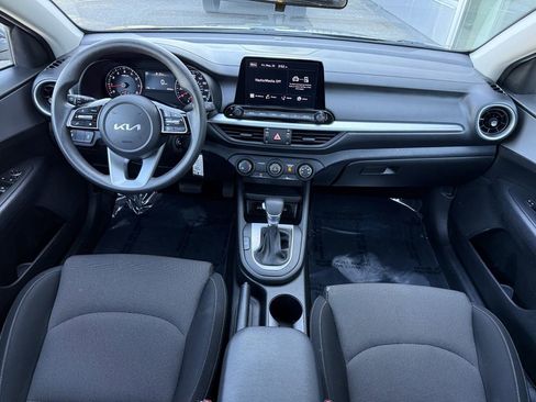 Used 2023 Kia Forte LXS w/ LXS Technology Package FWD image 20