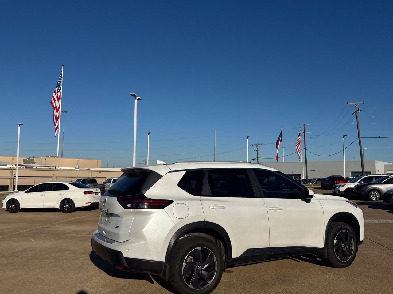 Certified 2024 Nissan Rogue SV w/ SV Premium Package FWD image 32