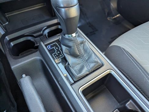 Used 2021 Toyota Tacoma TRD Sport image 19