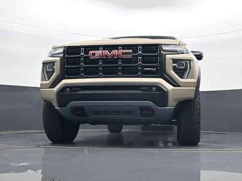 Used 2024 GMC Canyon AT4 w/ AT4 Premium Package AWD/4WD image 22