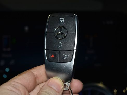 Certified 2025 Mercedes-Benz GLB 250 GLB 250 image 16