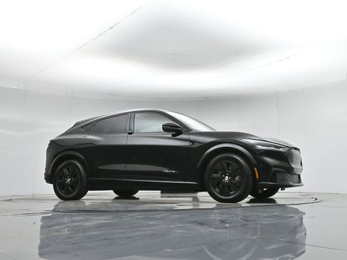 Used 2022 Ford Mustang Mach-E California Route 1 image 4