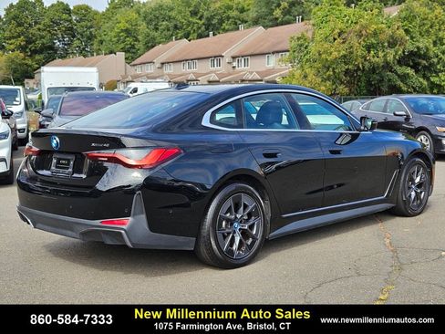 Used 2024 BMW i4 xDrive40i image 5