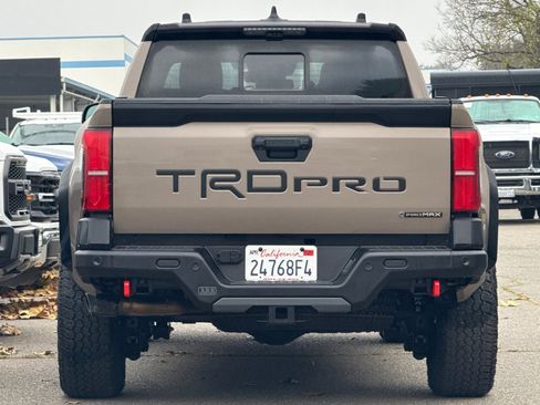 Used 2025 Toyota Tacoma TRD Pro image 5
