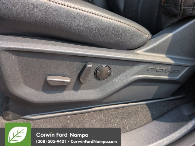New 2026 Ford F350 Lariat w/ Chrome Package AWD/4WD image 12
