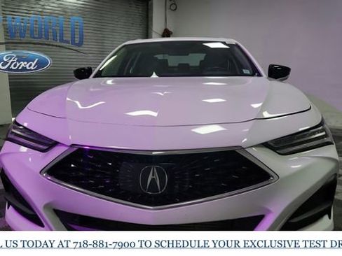 Used 2023 Acura TLX w/ Technology Package image 3