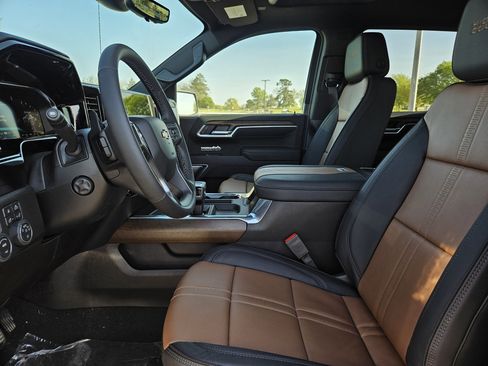 New 2026 Chevrolet Silverado 1500 High Country w/ Technology Package image 10