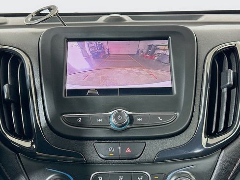 Used 2022 Chevrolet Equinox RS FWD image 16