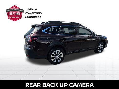 Used 2025 Subaru Outback Limited AWD/4WD image 8