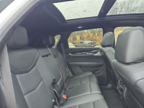 Used 2024 Cadillac XT5 Premium Luxury image 25
