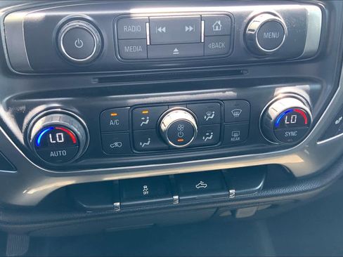 Used 2015 Chevrolet Silverado 1500 LT w/ Rally 2 Edition image 35