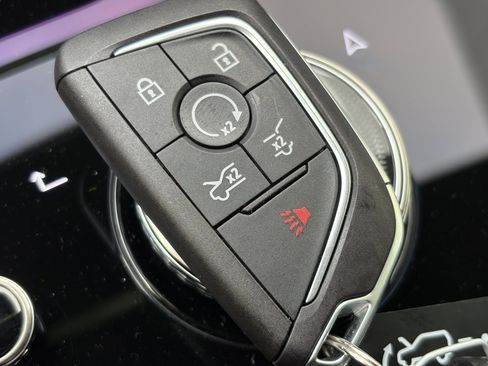 New 2026 Cadillac Escalade IQL Luxury image 38