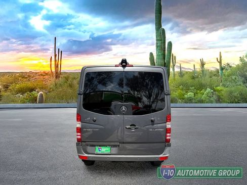 Used 2015 Mercedes-Benz Sprinter 2500 image 8
