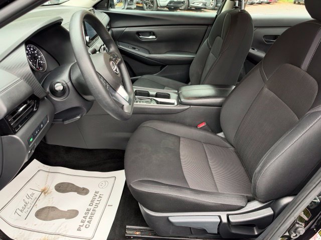 Used 2024 Nissan Sentra SV FWD image 16