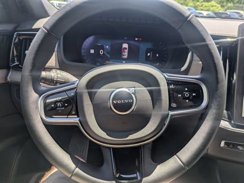 Used 2026 Volvo XC90 B6 Plus AWD/4WD image 21