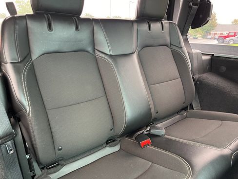 Used 2023 Jeep Wrangler Freedom Edition image 37