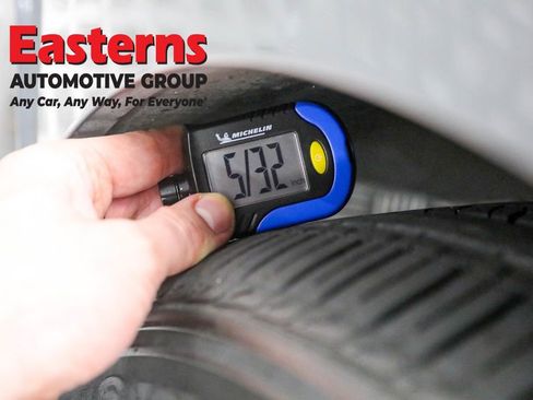 Used 2024 Nissan Altima 2.5 SV w/ SV Premium Package image 26