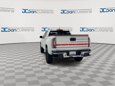 Used 2017 GMC Canyon SLE AWD/4WD image 7