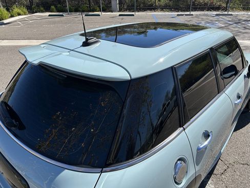 Used 2019 MINI Cooper S image 26