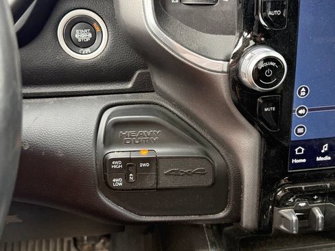 Used 2024 RAM 2500 Laramie w/ Night Edition AWD/4WD image 21
