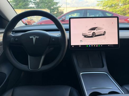 Used 2023 Tesla Model 3 Standard Range RWD image 13