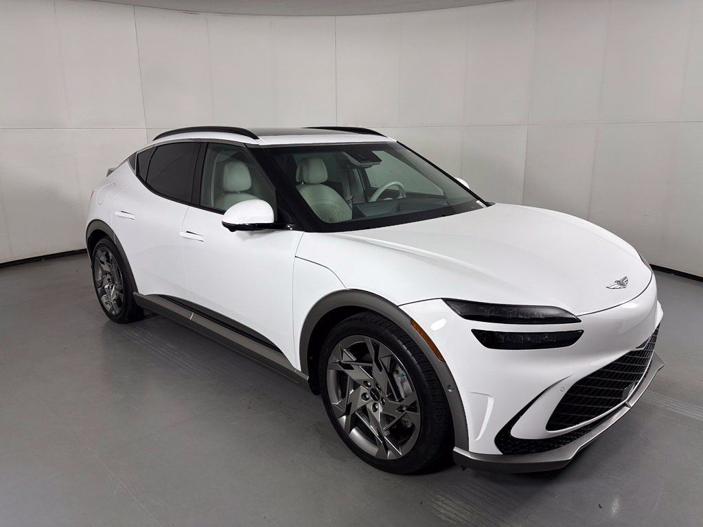 Used 2023 Genesis GV60 Performance AWD/4WD image 2