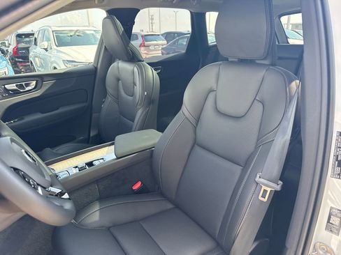 New 2026 Volvo XC60 B5 Ultra image 10