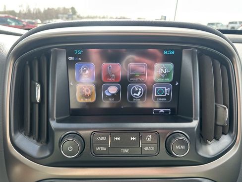 Used 2018 Chevrolet Colorado Z71 w/ Z71 Midnight Edition image 17