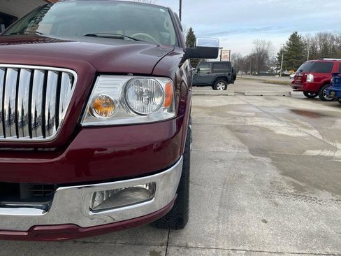 Used 2006 Lincoln Mark LT 4x4 image 4