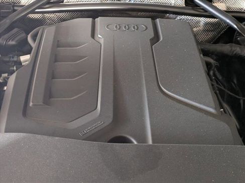 New 2025 Audi Q5 Premium Plus image 18