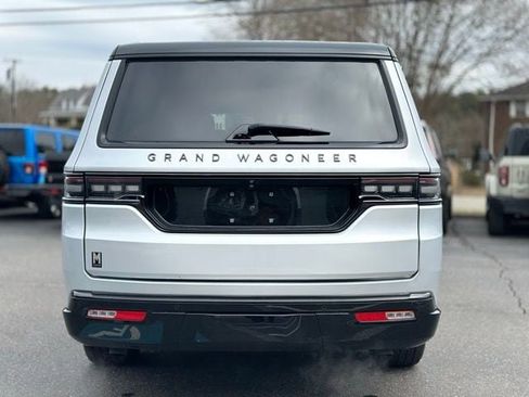 Used 2024 Jeep Grand Wagoneer L Series II w/ Quick Order Packagew 28T AWD/4WD image 9