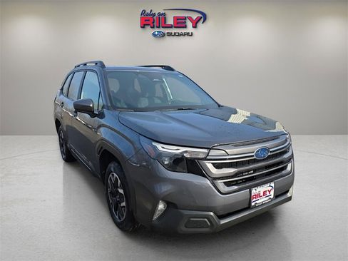 New 2026 Subaru Forester Premium image 7