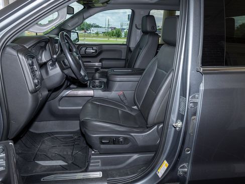 Used 2019 Chevrolet Silverado 1500 LTZ w/ LTZ Plus Package AWD/4WD image 12