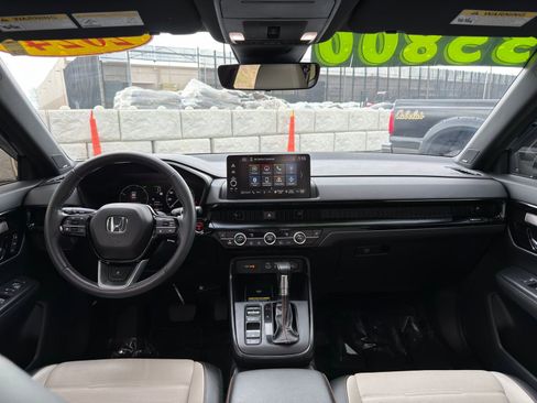 Used 2024 Honda CR-V Sport Touring image 32