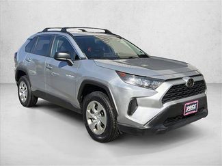 Used 2020 Toyota RAV4 LE w/ All Weather Liner Package FWD video 3