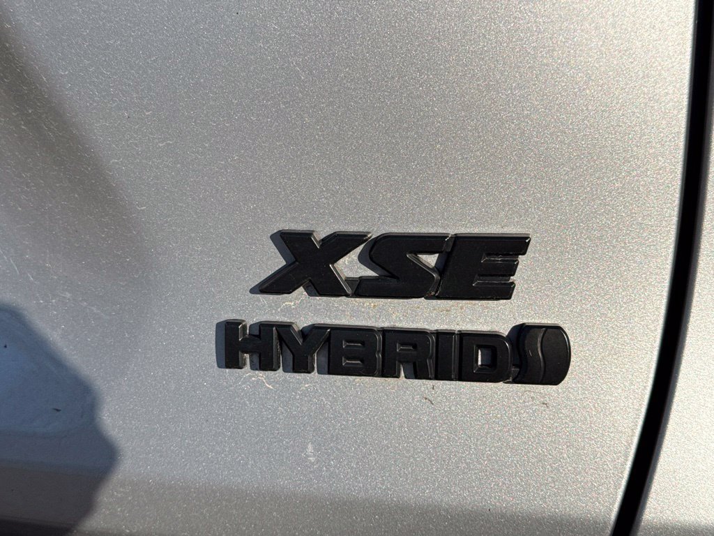Used 2024 Toyota RAV4 XSE w/ Advanced Technology Package AWD/4WD image 3