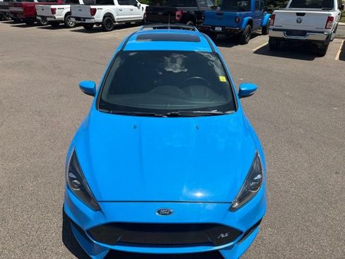 Used 2017 Ford Focus RS AWD/4WD image 10