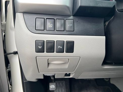 Used 2015 Toyota Highlander Limited AWD/4WD image 47