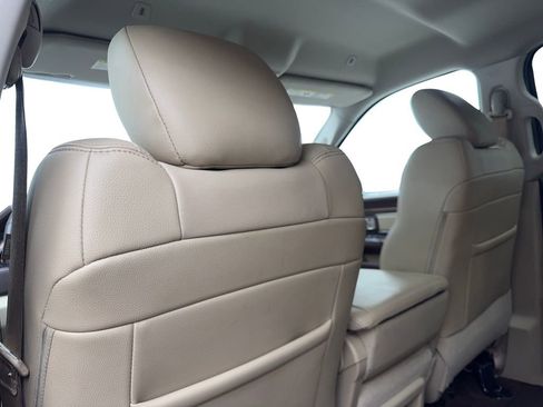 Used 2017 RAM 3500 Laramie image 38