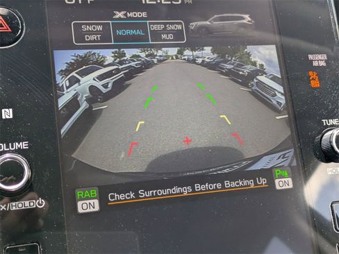 Used 2024 Subaru Ascent Onyx Edition image 19