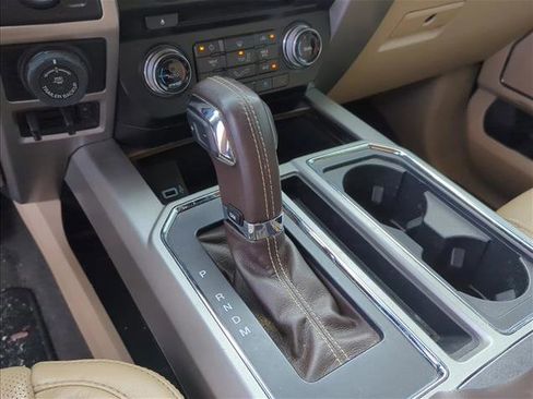 Used 2018 Ford F150 Lariat w/ Equipment Group 502A Luxury image 21