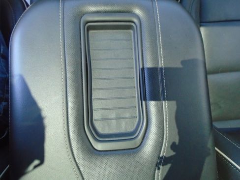 Used 2023 GMC Yukon SLT AWD/4WD image 72