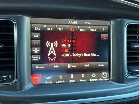 Used 2020 Dodge Charger Scat Pack image 23