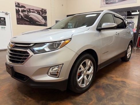 Used 2019 Chevrolet Equinox Premier FWD image 5
