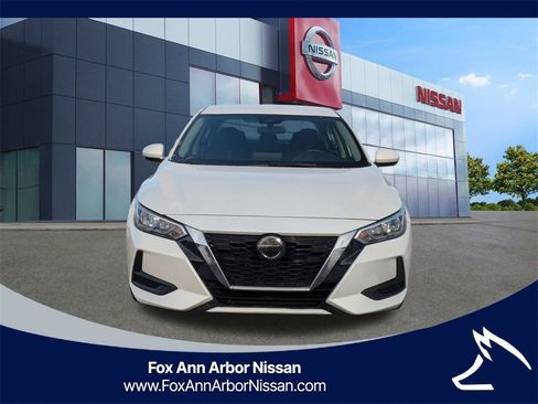 Certified 2022 Nissan Sentra SV w/ Trunk Package image 8