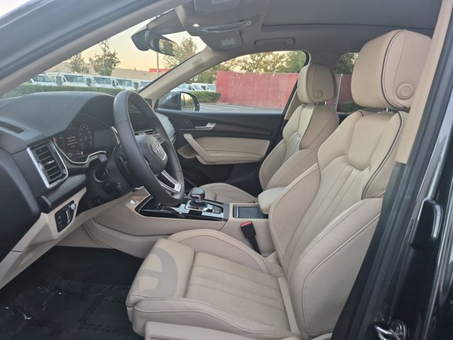 Used 2024 Audi Q5 2.0T Prestige AWD/4WD image 15