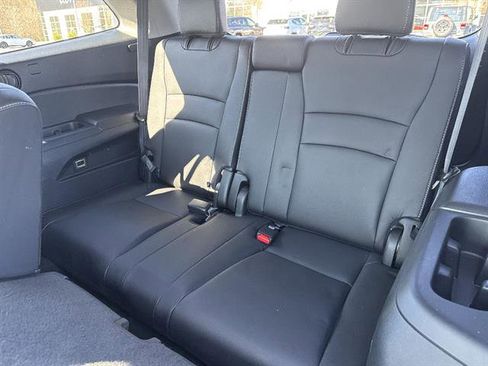 Used 2021 Honda Pilot Special Edition image 16