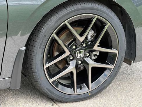 Used 2024 Honda Civic Sport Touring image 18