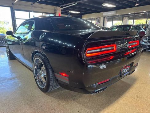Used 2016 Dodge Challenger R/T Plus RWD image 5